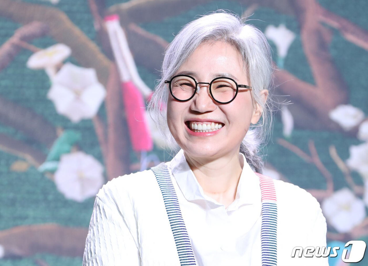 김은숙의 드라마 창조: 상상력이 현실로 변하는 순간